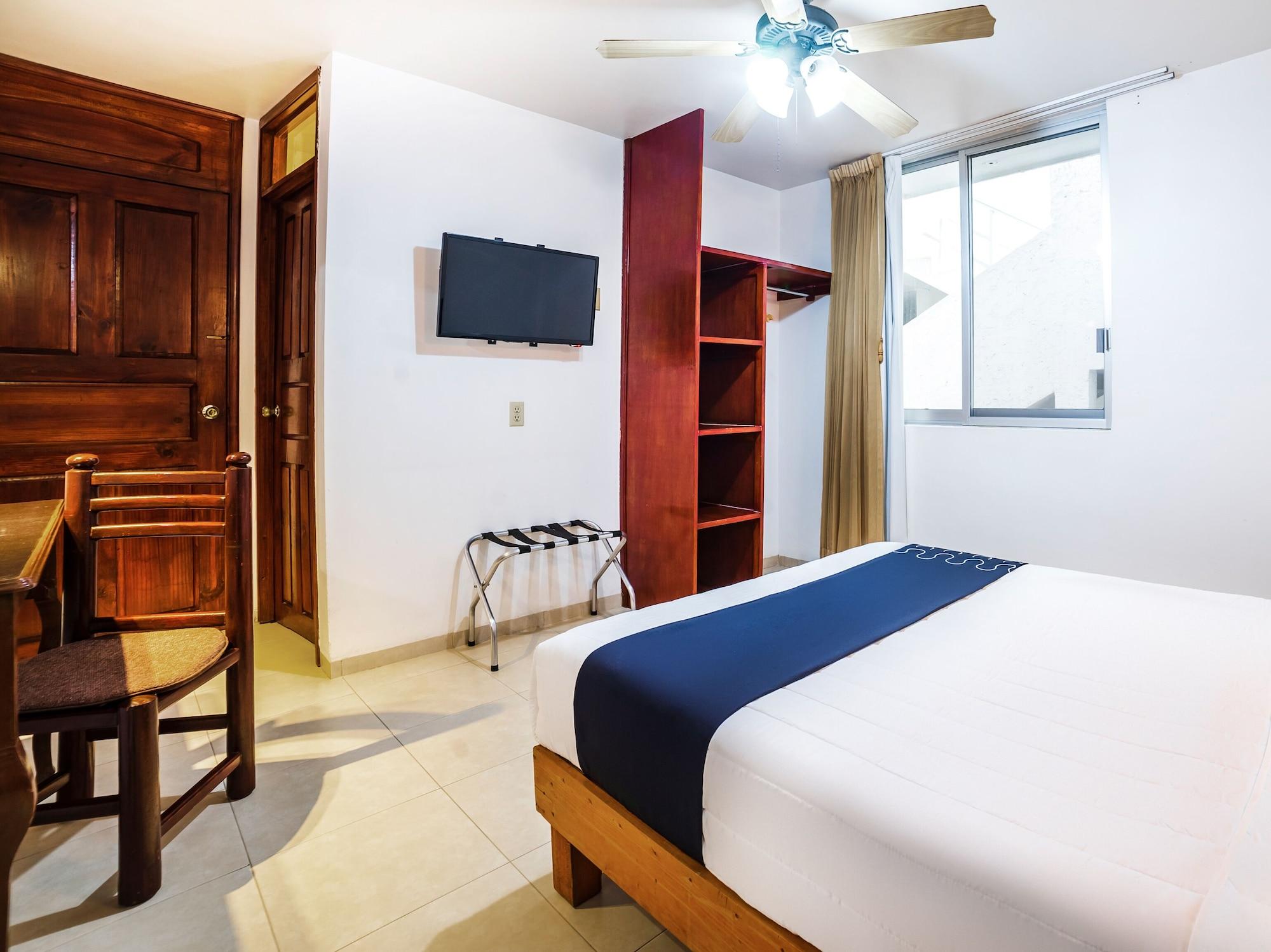 Hotel Hc Celaya  Exteriör bild